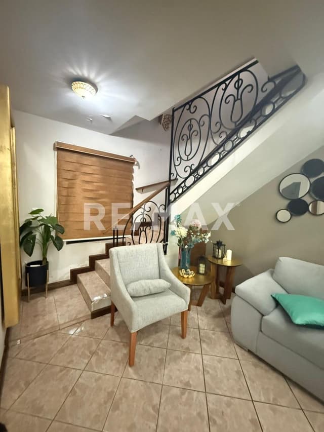 Casa en Renta en Col. Azteca, Guadalupe, N.L.