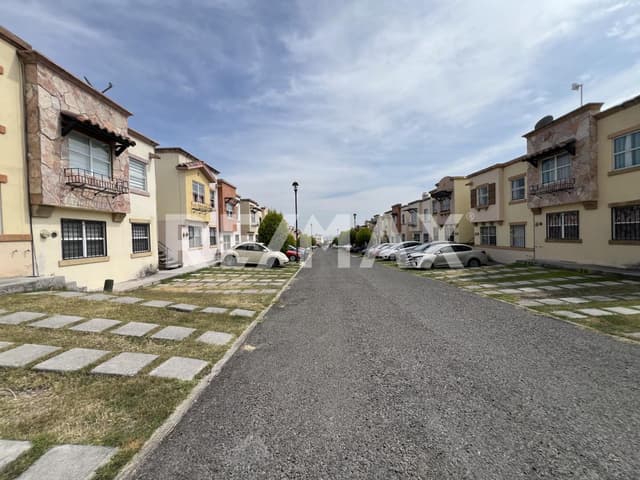 DEPARTAMENTO EN RENTA AMUEBLADO REAL SOLARE EL MARQUEZ.