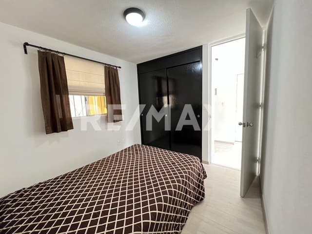 DEPARTAMENTO EN RENTA AMUEBLADO REAL SOLARE EL MARQUEZ.