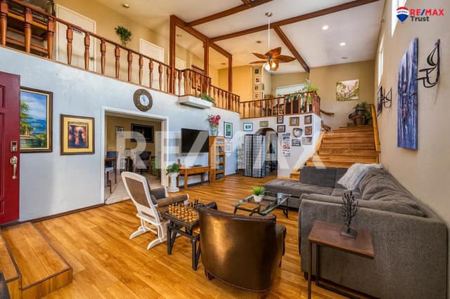 COLONIA 17 DE AGOSTO , CASA EN VENTA