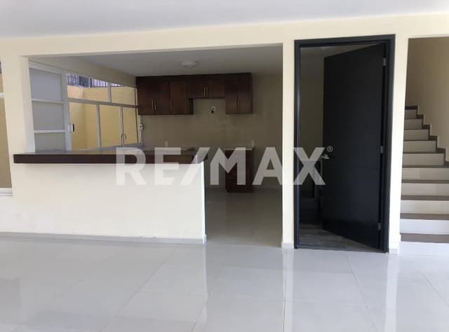 CASA EN VENTA EN ZINACANTEPEC, HACIENDA BARBABOSA