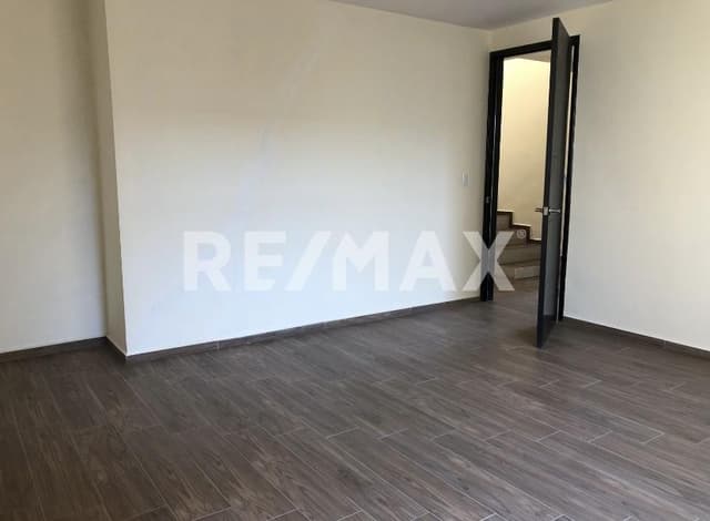 CASA EN VENTA EN ZINACANTEPEC, HACIENDA BARBABOSA