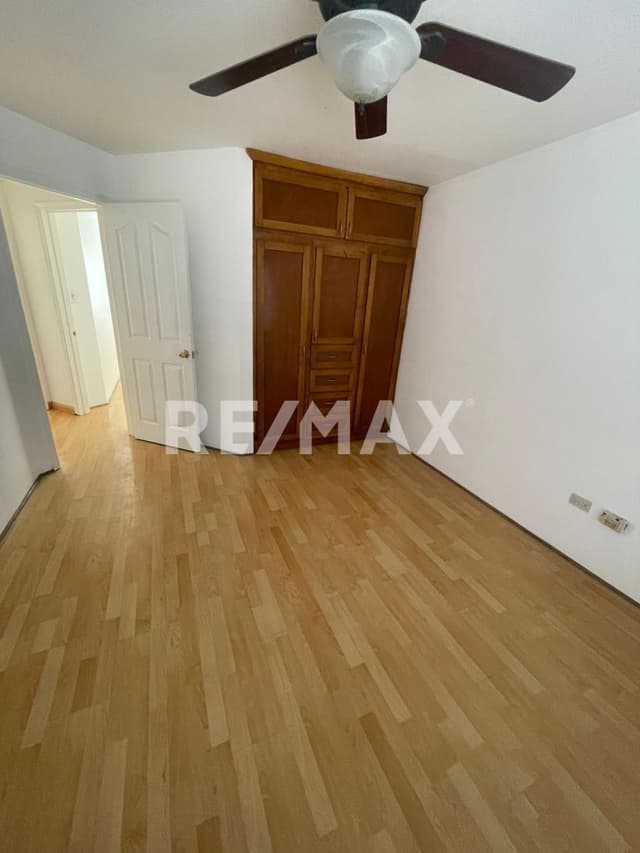 Colonia Residencial La Esmeralda Priv. Condesa