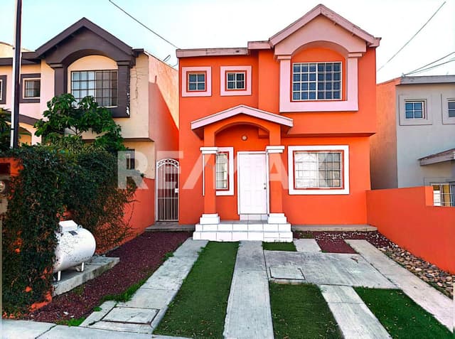 Colonia Residencial La Esmeralda Priv. Condesa