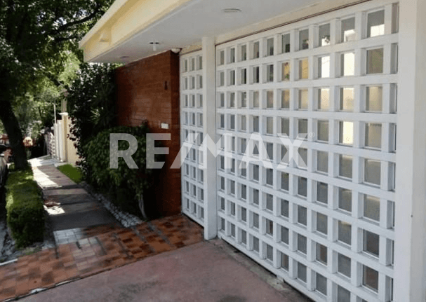 Casa en Venta en Lomas de Bellavista
