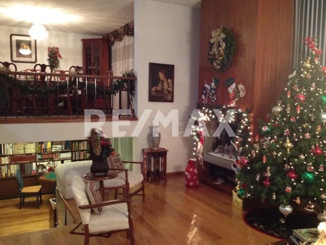 Casa en Venta en Lomas de Bellavista