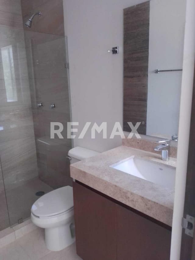 Townhouse en Venta dentro de Periférico