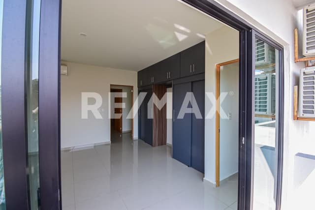 Departamento de Lujo en la Zona Dorada de Mazatlán 