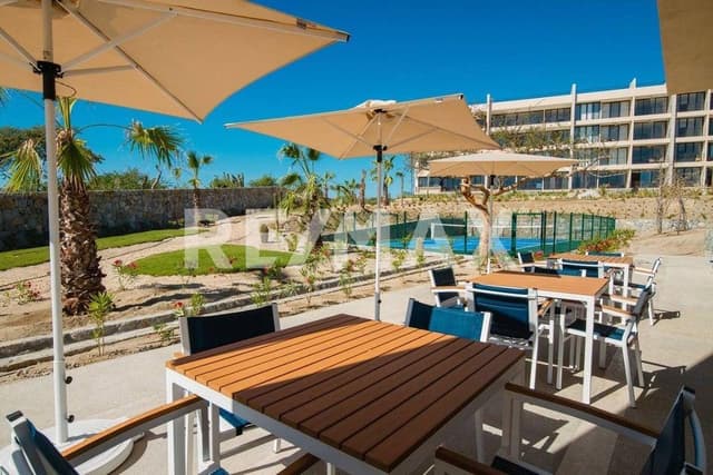 THE 360 VIEW PENT HOUSE G 401, CAMINO SOLARIA 