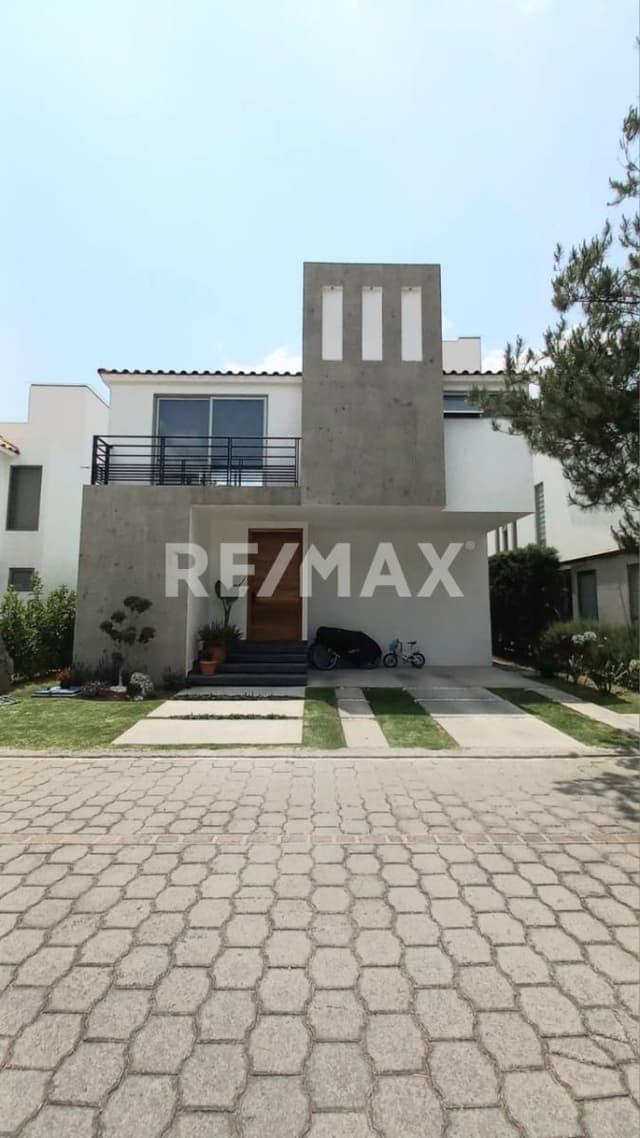 CASA EN VENTA EN METEPEC
