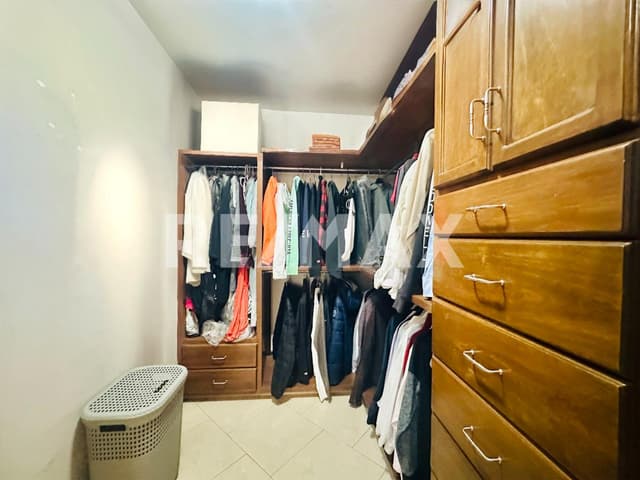 CASA EN VENTA EN RESIDENCIAL GALERÍAS