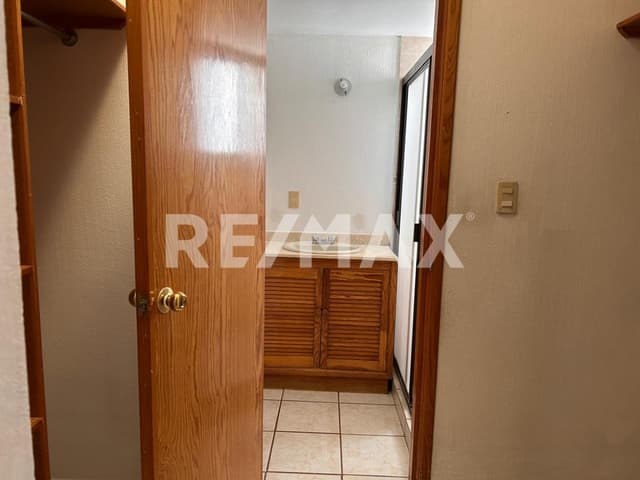 CASA EN VENTA EN LOS OLVERA 