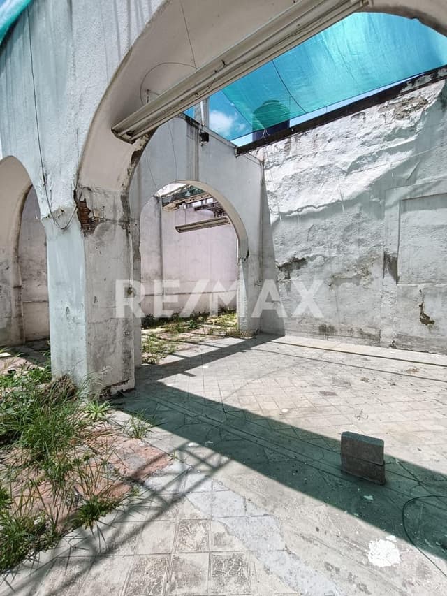 Venta de Terreno Uso de Suelo Mixto en Col. Centro, Querètaro, Qro