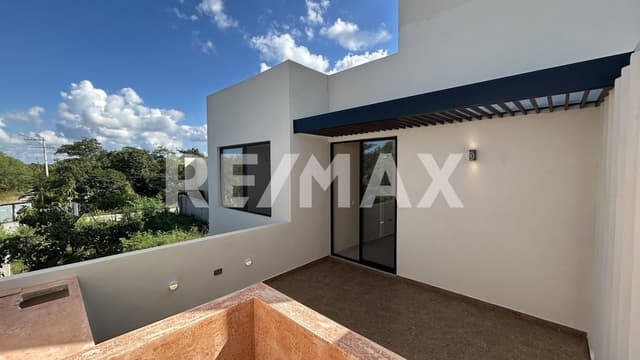 Casa en Venta, entrega inmediata, en Privada de solo 6 casas al Norte de Mérida