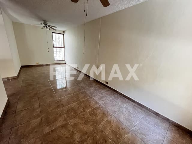 Venta de casa sola en CIVAC, Jiutepec, Morelos...Clave 5945