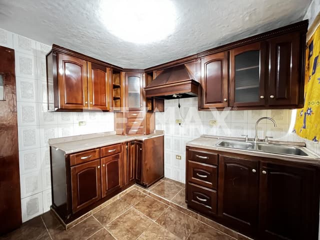 Venta de casa sola en CIVAC, Jiutepec, Morelos...Clave 5945