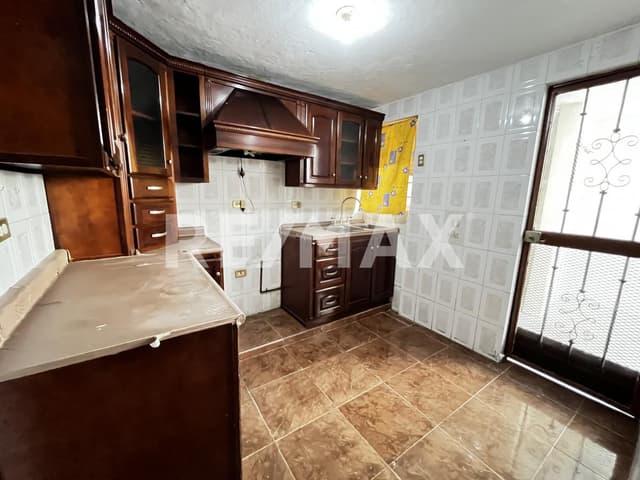 Venta de casa sola en CIVAC, Jiutepec, Morelos...Clave 5945