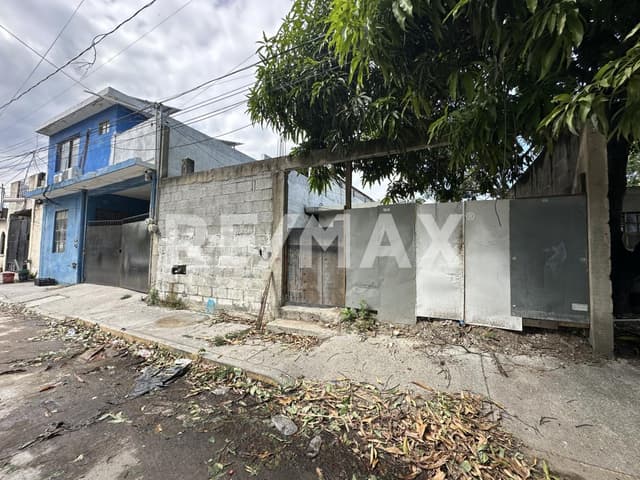 Casa con potencial de crecimiento en Solidaridad, Voluntad y Trabajo Tampico