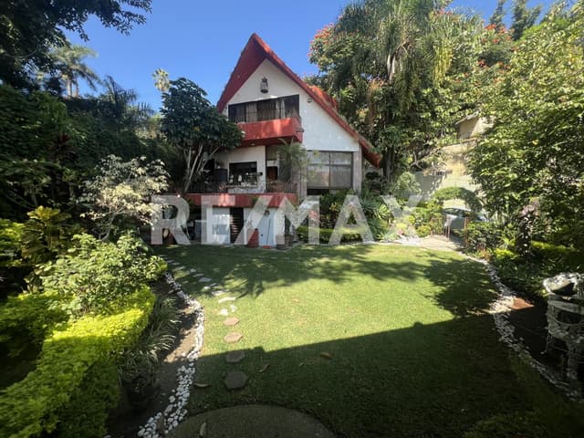 Venta de casa en Chulavista, Cuernavaca, Morelos...Clave 5966