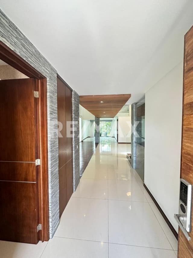 CASA EN VENTA CLUSTER 444