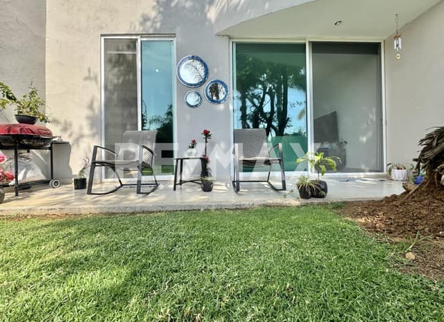 Venta de departamento en Lomas de Tzompantle, Cuernavaca, Morelos...Clave 5969