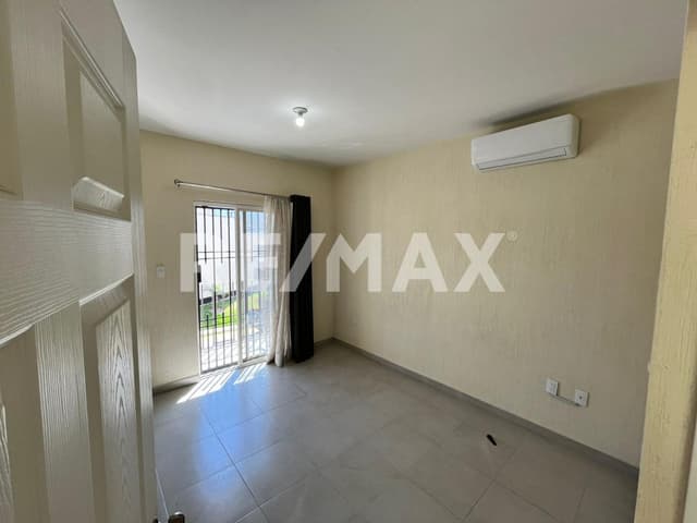 Casa en Renta en Alta California