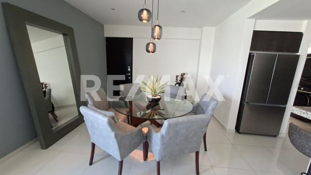 Departamento en venta en Lomas de Angelópolis 