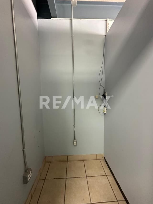 Local comercial en renta Colonia Los Arboles Tijuana 