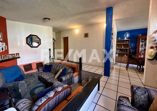 Casa en venta en Jardines de San Mateo