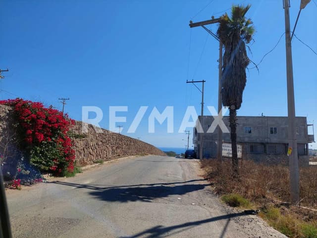 Terreno en Venta en la Costa de Rosarito – Ideal para Construir tu Hogar Soñado