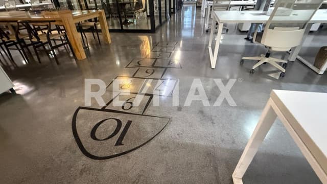 RENTA OFICINAS. FUNDADORES V.O.