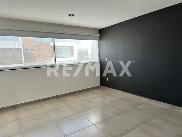 CASA EN VENTA EN PUNTA ESMERALDA CORREGIDORA