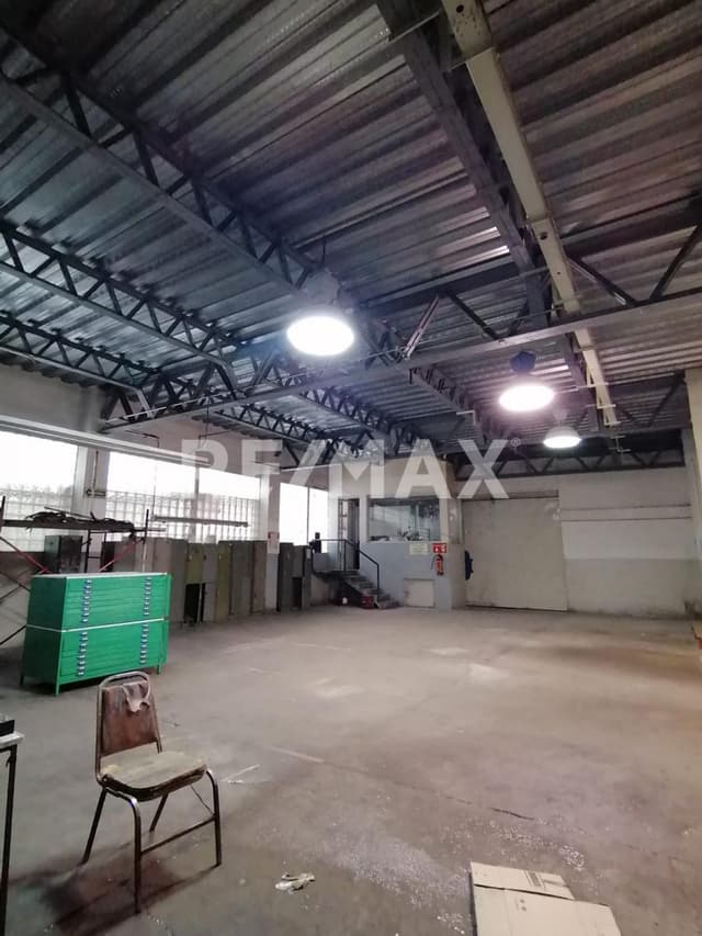 RENTA BODEGA PARA ALMACENAJE CERCA DEL METRO NATIVITAS CARMEN BENITO JUAREZ