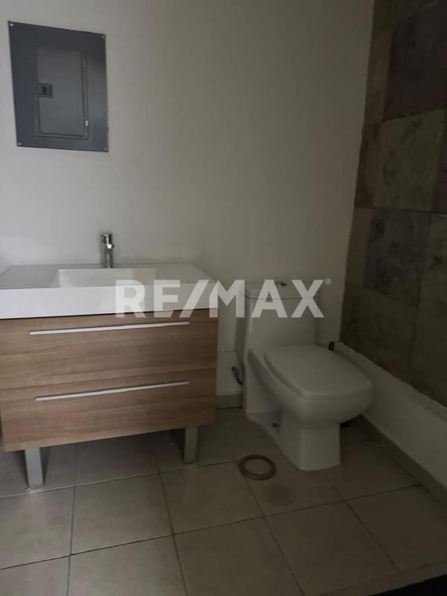 Renta Oficina en Prolongación Paseo de la Reforma, Santa Fe Cuajimalpa, CDMX