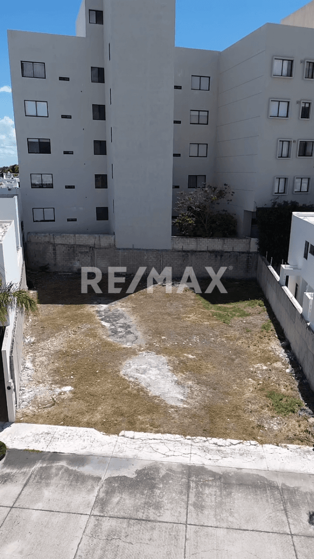 Terreno en venta dentro de privada, Altabrisa, Mérida Yucatán