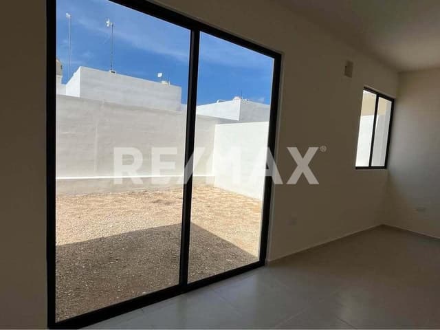 Casa nueva a estrenar en Caucel