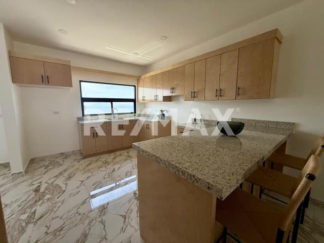 DEPARTAMENTO EN VENTA, EN DEL MAR RESIDENCIAL, EN PLAYAS DE TIJUANA.