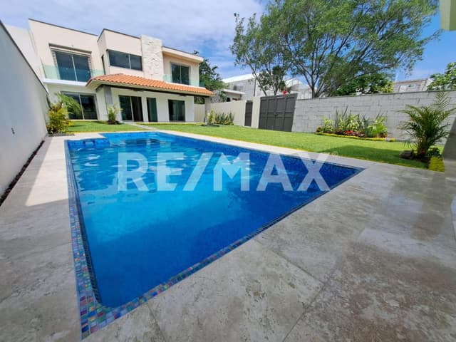 Venta de casa Las Haciendas, Xochitepec, Morelos...Clave 5970