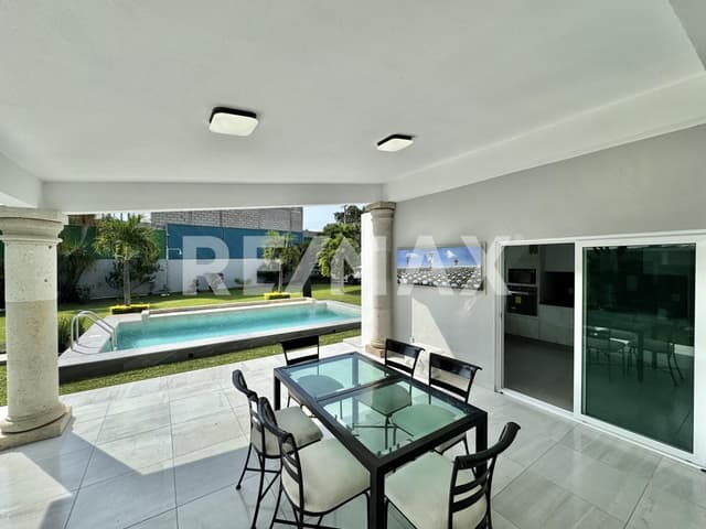 Venta de casa en Fraccionamiento en Yautepec, Morelos...Clave 5971