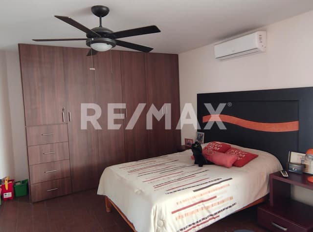 Venta de casa en Bosques del Prado Sur