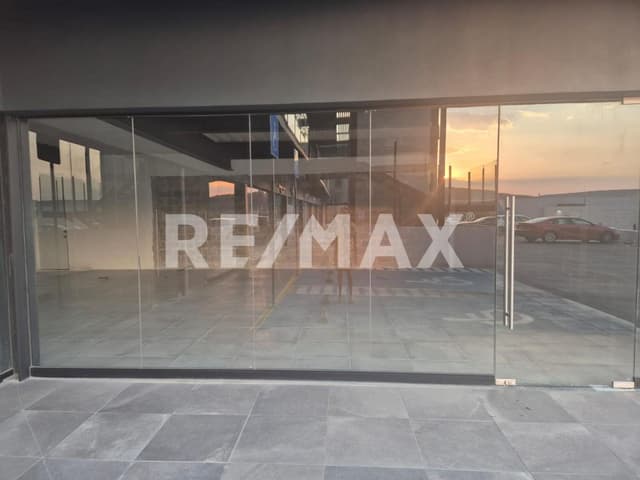 LOCAL Renta JURIQUILLA