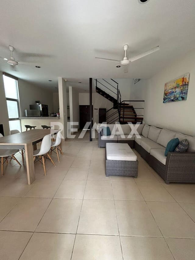 SE VENDEN 3 CASAS JUNTAS EN EL CENTRO DE MÉRIDA