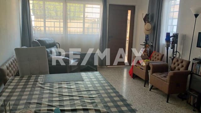 ROBLE 35 MZ 29 LT 24 VALLE DE LOS PINOS 1a SECC