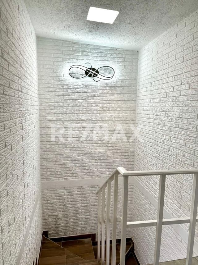 CASA EN VENTA EN COLONIA LAS PLAZAS