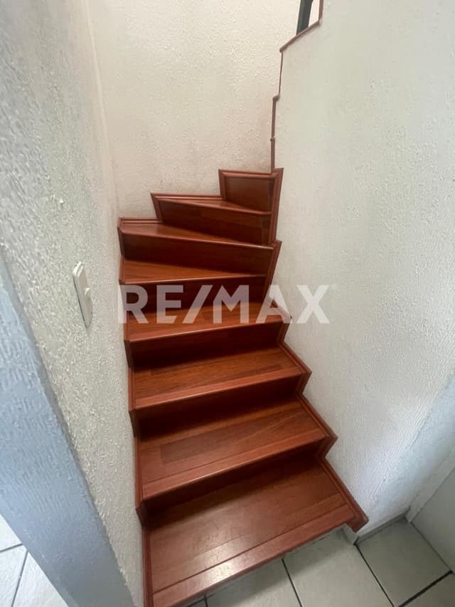 CASA EN VENTA EN HACIENDA DEL VALLE