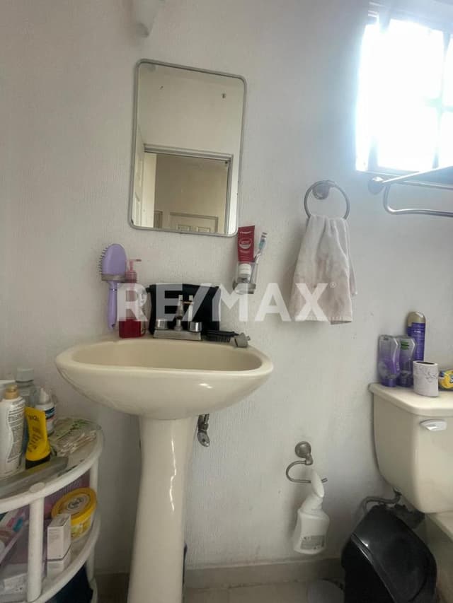 CASA EN VENTA EN HACIENDA DEL VALLE