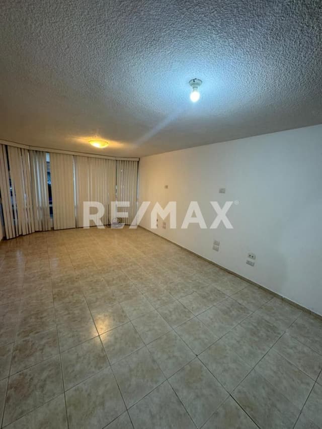 Casa en Venta en Los Vitrales, Corregidora Queretaro