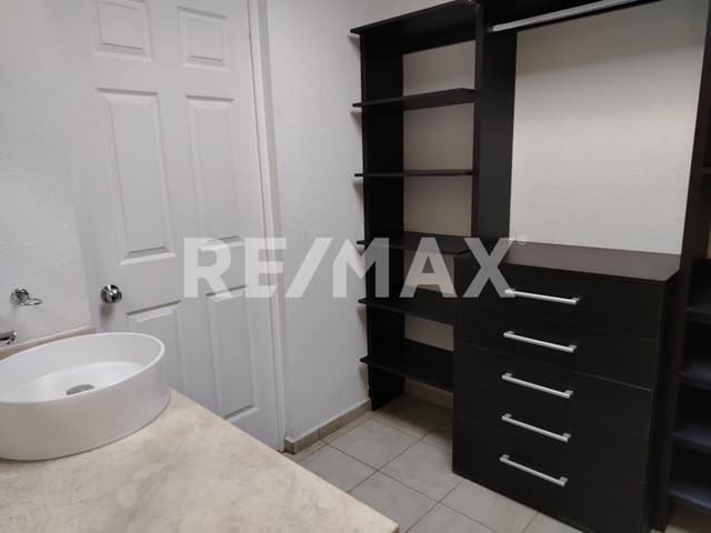 CASA EN VENTA EN PASEOS DEL BOSQUE, CORREGIDORA QUERÉTARO