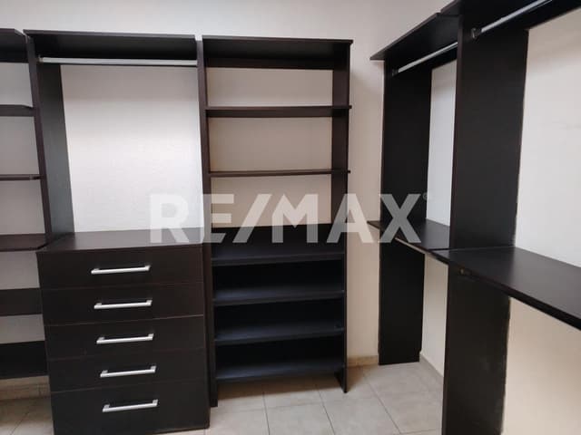 CASA EN VENTA EN PASEOS DEL BOSQUE, CORREGIDORA QUERÉTARO