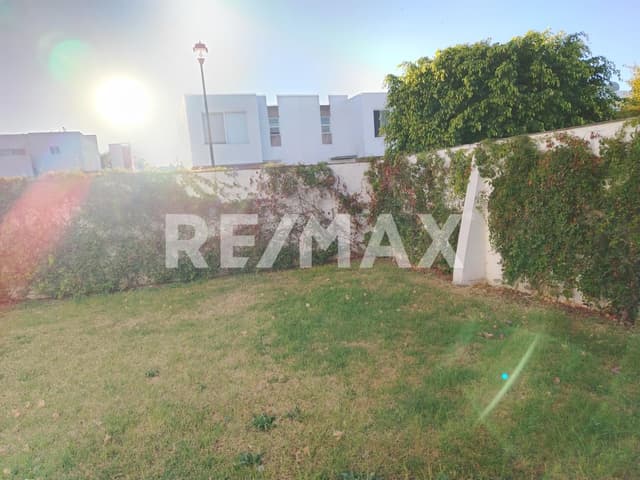 CASA EN VENTA EN PASEOS DEL BOSQUE, CORREGIDORA QUERÉTARO